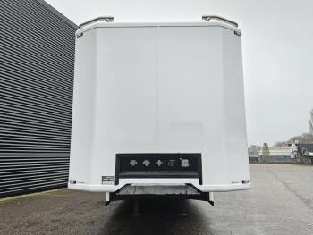 CAMPER TRAILER / MOBIL HOME